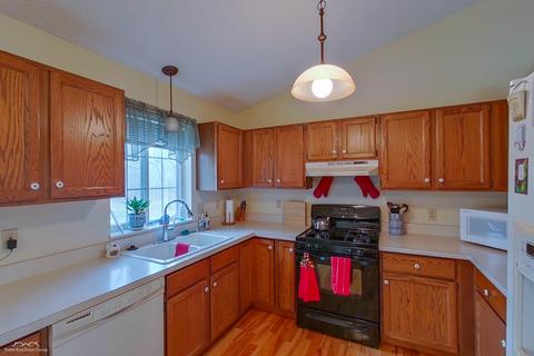 8213 Seymour, Flushing, MI 48433 photo 20