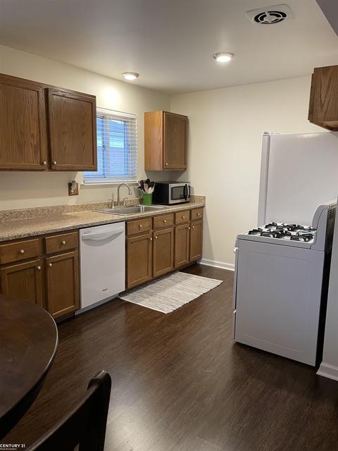 32143 Linderman, Warren, MI 48093 photo 4