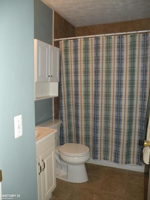32143 Linderman, Warren, MI 48093 photo 10