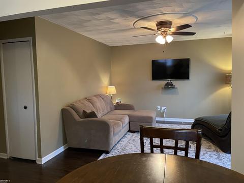 32143 Linderman, Warren, MI 48093 photo 3