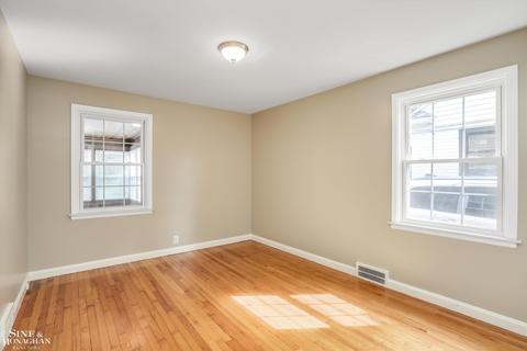 1466 Hampton, Grosse Pointe Woods, MI 48236 photo 12