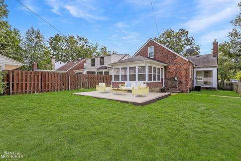 1466 Hampton, Grosse Pointe Woods, MI 48236 photo 26