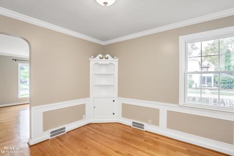 1466 Hampton, Grosse Pointe Woods, MI 48236 photo 6