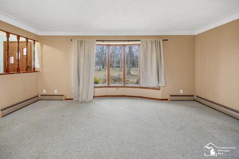 3993 St Anthony, Temperance, MI 48182 photo 8