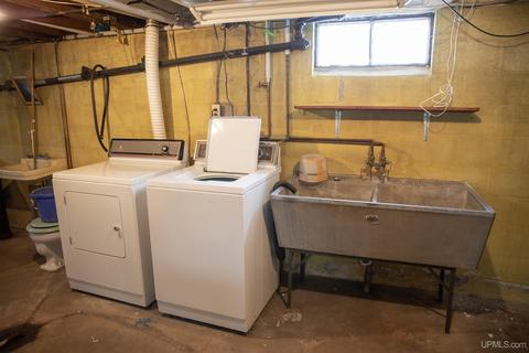 130 Seilo, Ishpeming, MI 49849 photo 19
