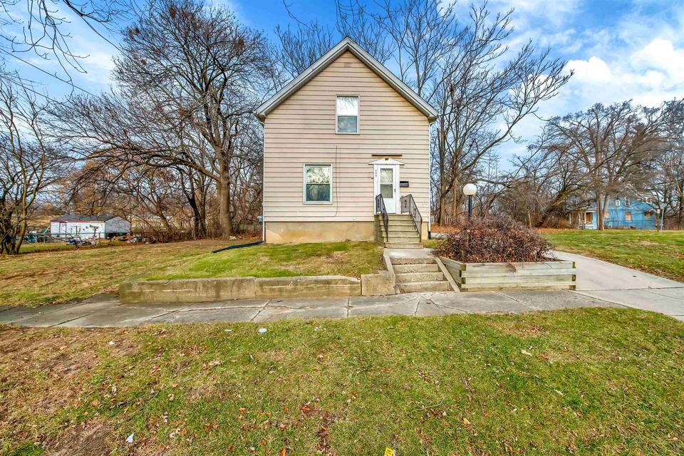 308 W 7th, Flint, MI 48503 18 Photos Movoto