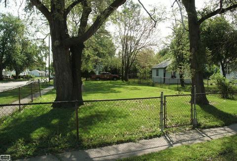 21766 Conners, Warren, MI 48091
