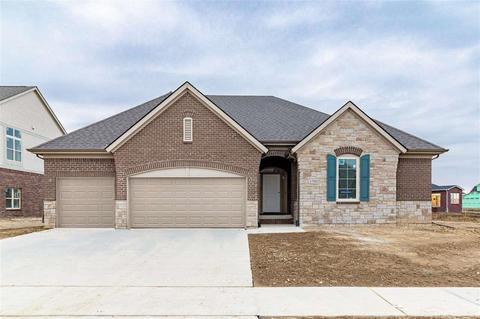 17847 Rodriguez Dr, Macomb, MI 48042 photo 1
