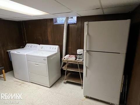19095 Ash Ave, Eastpointe, MI 48021 photo 15