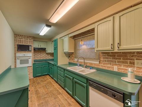 2410 Carter, Carleton, MI 48117 photo 13