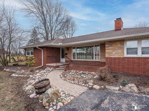 2410 Carter, Carleton, MI 48117 photo 2