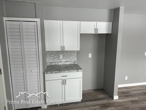 5295 Oleksyn, Flint, MI 48504 photo 3