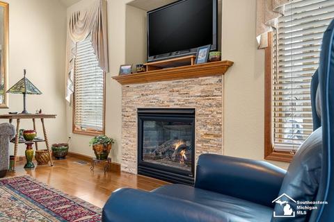 12006 Douglas, Temperance, MI 48182 photo 17