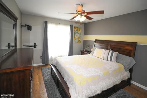 48311 Farah Dr, Macomb, MI 48044 photo 28