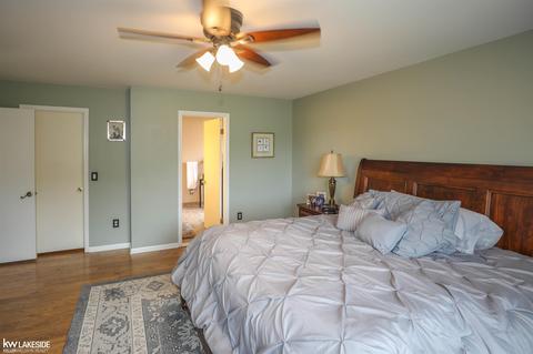 48311 Farah Dr, Macomb, MI 48044 photo 19