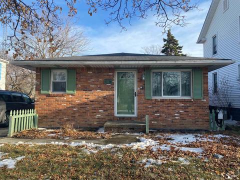 526 Maple, Monroe, MI 48162 photo 1