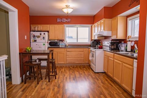510 Empire, Ishpeming, MI 49849 photo 9
