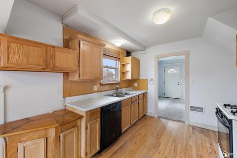 7500 Weddel, Taylor, MI 48180 photo 6