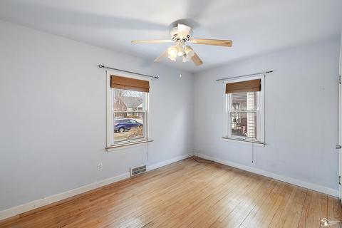 7500 Weddel, Taylor, MI 48180 photo 8