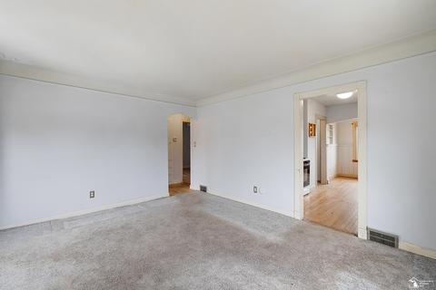 7500 Weddel, Taylor, MI 48180 photo 4