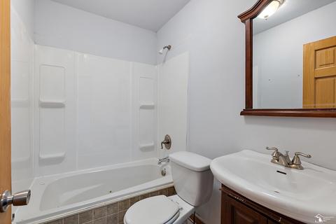 7500 Weddel, Taylor, MI 48180 photo 12