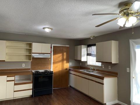 4199 Taft, Flint, MI 48532 photo 8