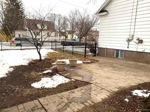 1129 Stephenson Ave, Escanaba, MI 49829 photo 6