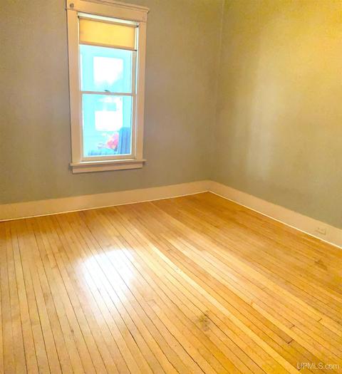 1129 Stephenson Ave, Escanaba, MI 49829 photo 16