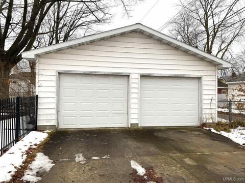 1129 Stephenson Ave, Escanaba, MI 49829 photo 7
