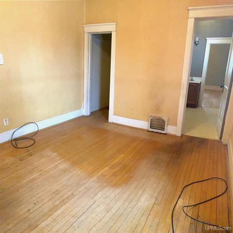 1129 Stephenson Ave, Escanaba, MI 49829 photo 19