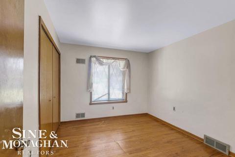 32244 Henry Ruff Rd, Romulus, MI 48174 photo 13