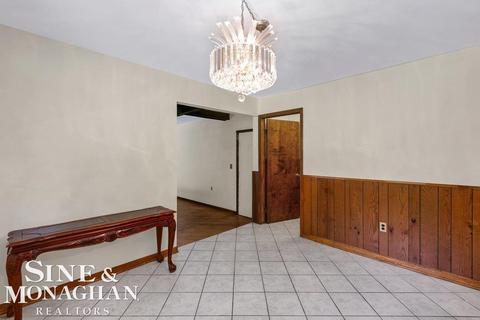 32244 Henry Ruff Rd, Romulus, MI 48174 photo 9