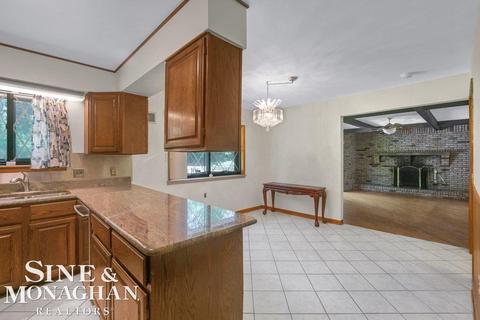 32244 Henry Ruff Rd, Romulus, MI 48174 photo 7