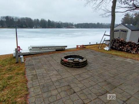 981 E Long Lake Dr, Harrison, MI 48625 photo 13