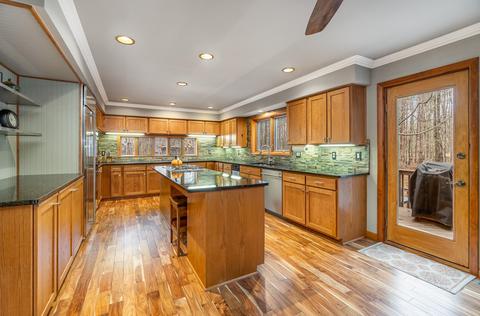 3820 E Old Pine Trl, Midland, MI 48642 photo 16