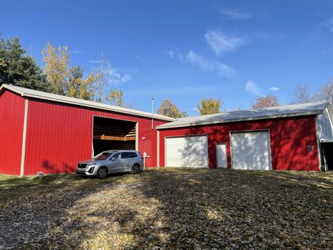 9777 Lambs Rd, Wales, MI 48027 photo 14