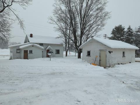 585 Stoneville, Ishpeming, MI 49849 photo 1