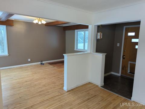 585 Stoneville, Ishpeming, MI 49849 photo 6