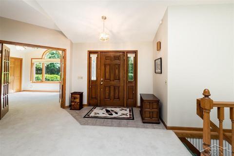 5237 N Thomas, Freeland, MI 48623 photo 3