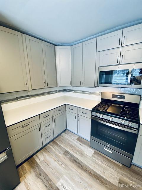 205 S Marigold St, Ishpeming, MI 49849 photo 6