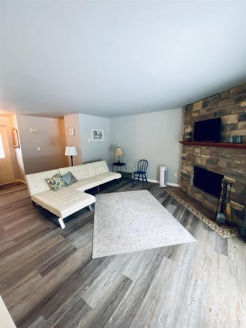 205 S Marigold St, Ishpeming, MI 49849 photo 2