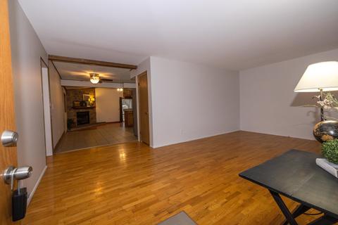 2251 Morrish, Flushing, MI 48433 photo 4