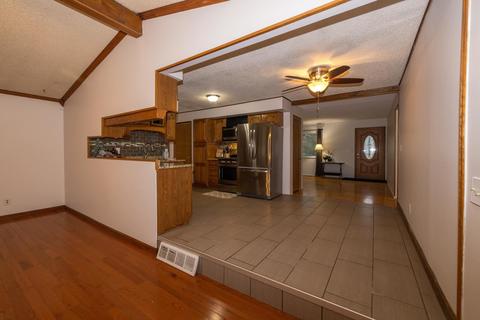 2251 Morrish, Flushing, MI 48433 photo 9