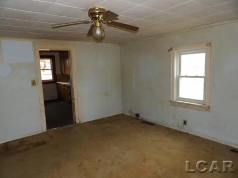 928 E Temperance Rd, Temperance, MI 48182 photo 9