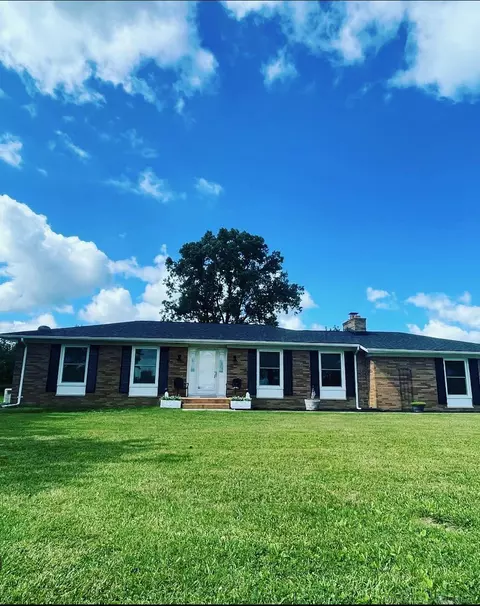 34189 30 Mile, Lenox, MI 48050