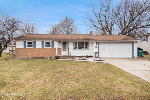 108 Overbrook, Flushing, MI 48433 photo 1