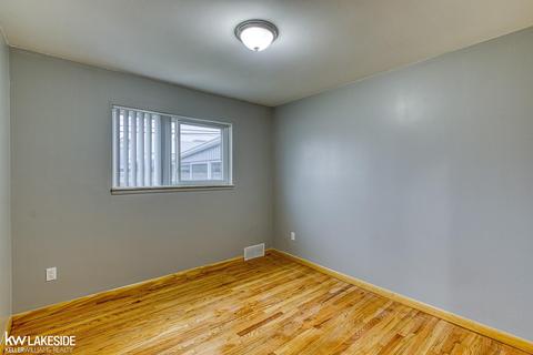 13648 Beth Dr, Warren, MI 48088 photo 6