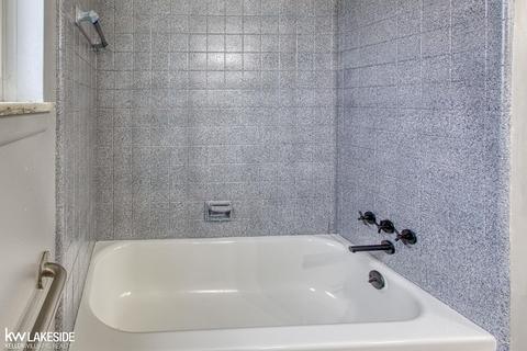 13648 Beth Dr, Warren, MI 48088 photo 14