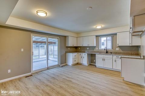 13648 Beth Dr, Warren, MI 48088 photo 15