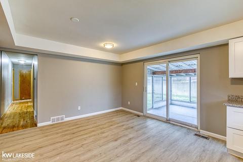 13648 Beth Dr, Warren, MI 48088 photo 17